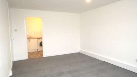 Rankin Court, Greenock, Image 4