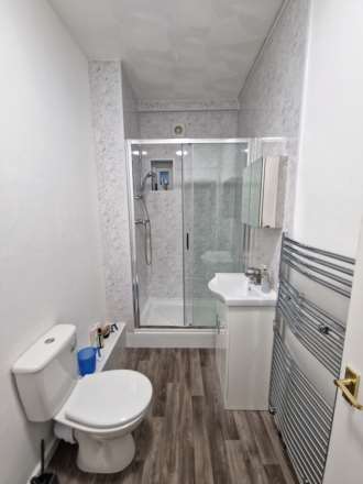 The Brent, Dartford, Image 9