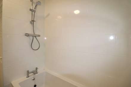 The Brent, Dartford, Image 15