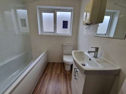 The Brent, Dartford, Image 9