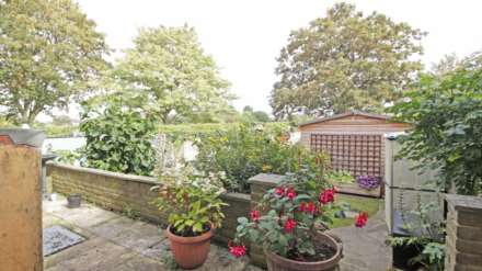 Garrard Close, Bexleyheath, Image 18
