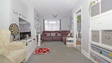 Garrard Close, Bexleyheath, Image 3