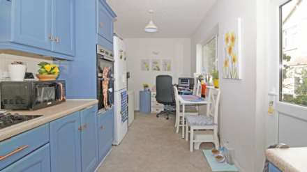 Garrard Close, Bexleyheath, Image 6