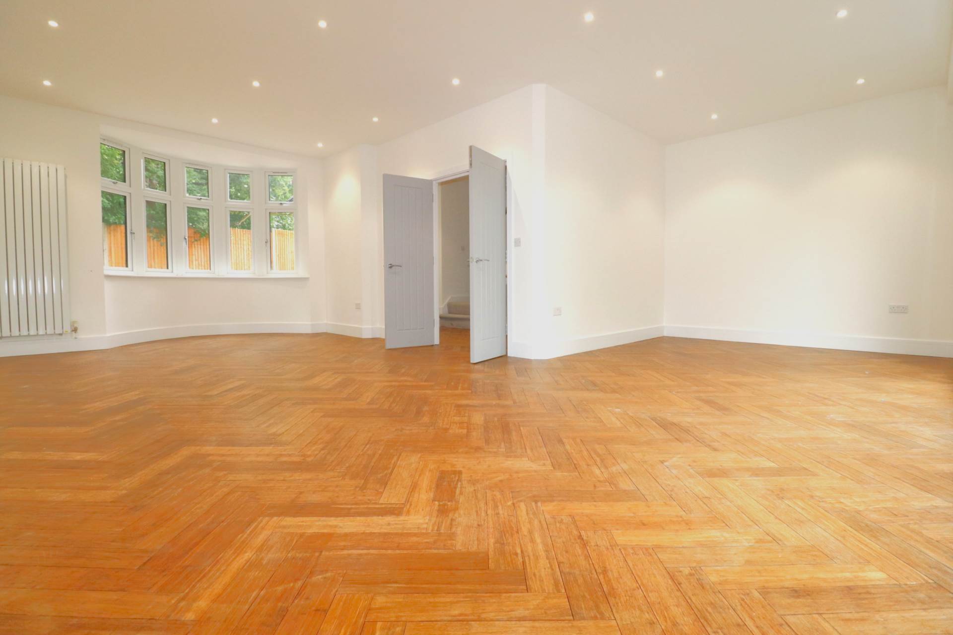 Cheriton Drive, Plumstead, Image 16