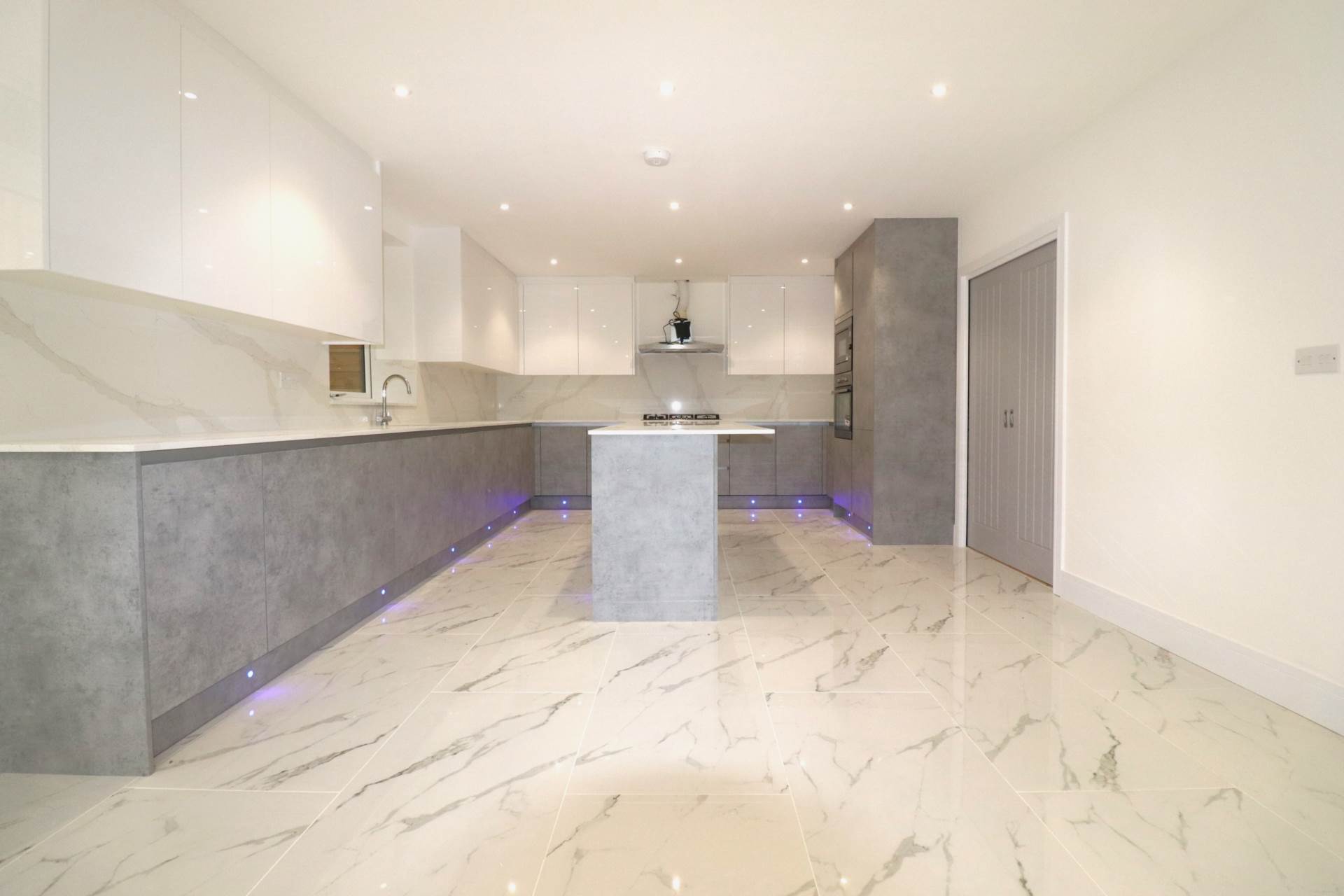 Cheriton Drive, Plumstead, Image 2
