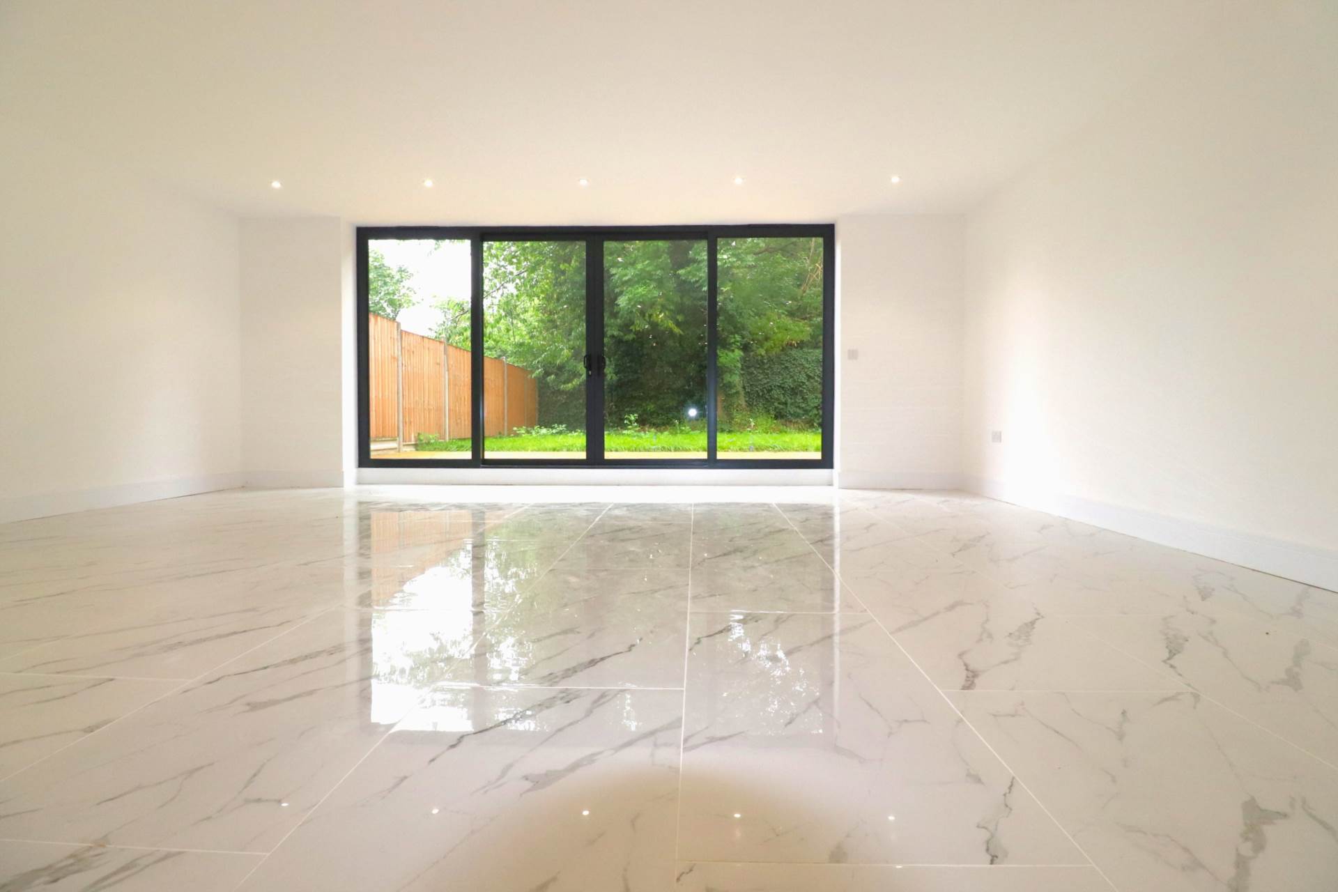 Cheriton Drive, Plumstead, Image 4