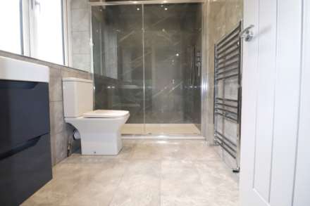 Cheriton Drive, Plumstead, Image 25