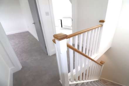 Cheriton Drive, Plumstead, Image 28