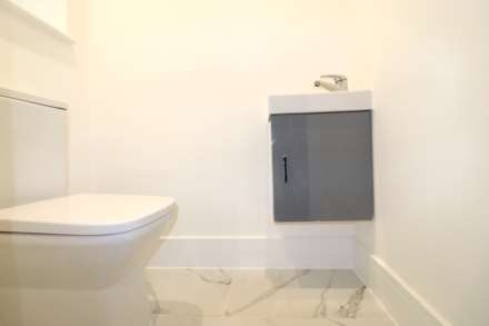 Cheriton Drive, Plumstead, Image 9