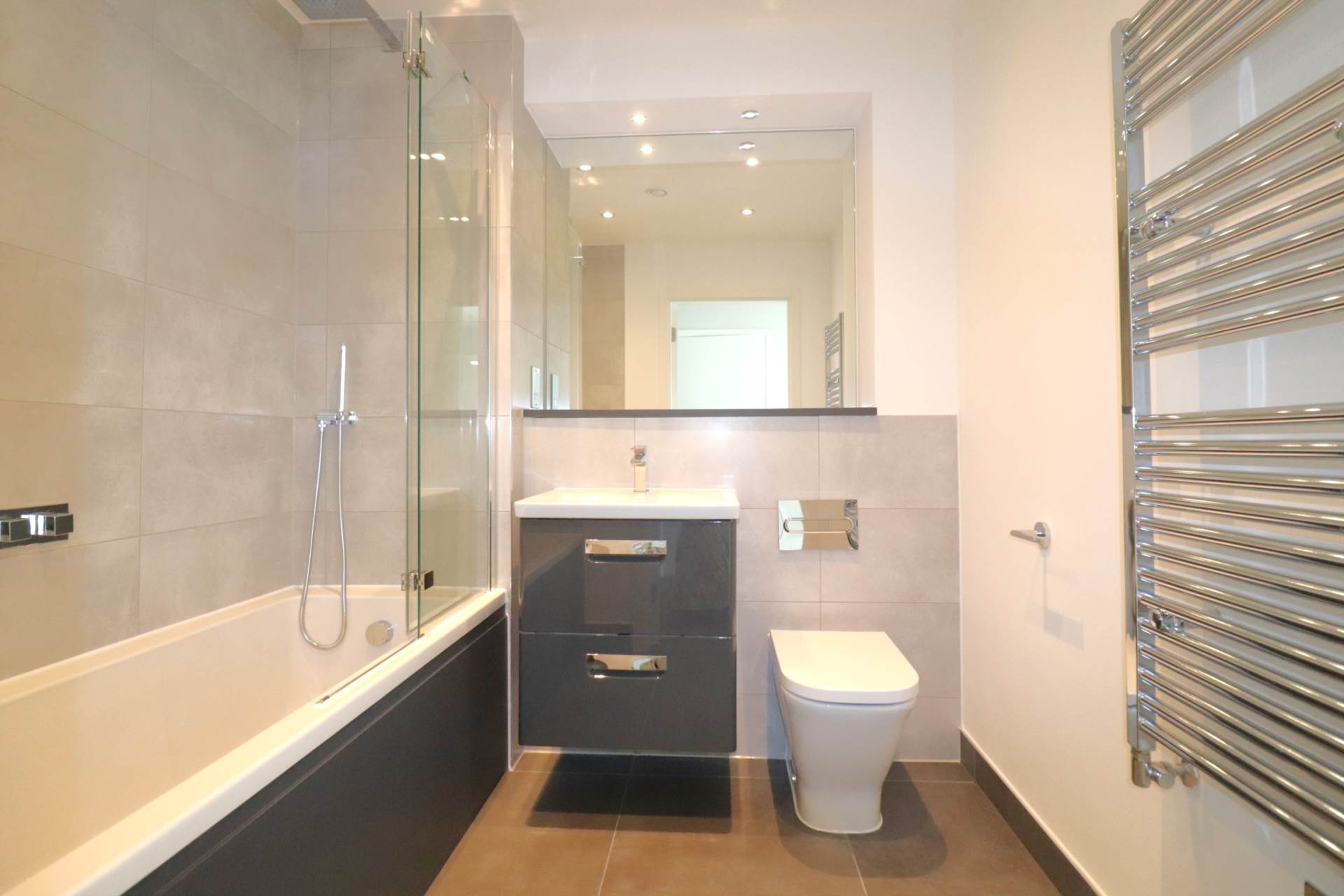 Barley Close, Greenhithe, Image 5