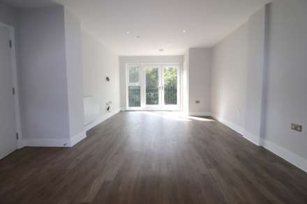 Barley Close, Greenhithe, Image 4