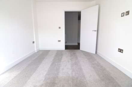 Barley Close, Greenhithe, Image 9