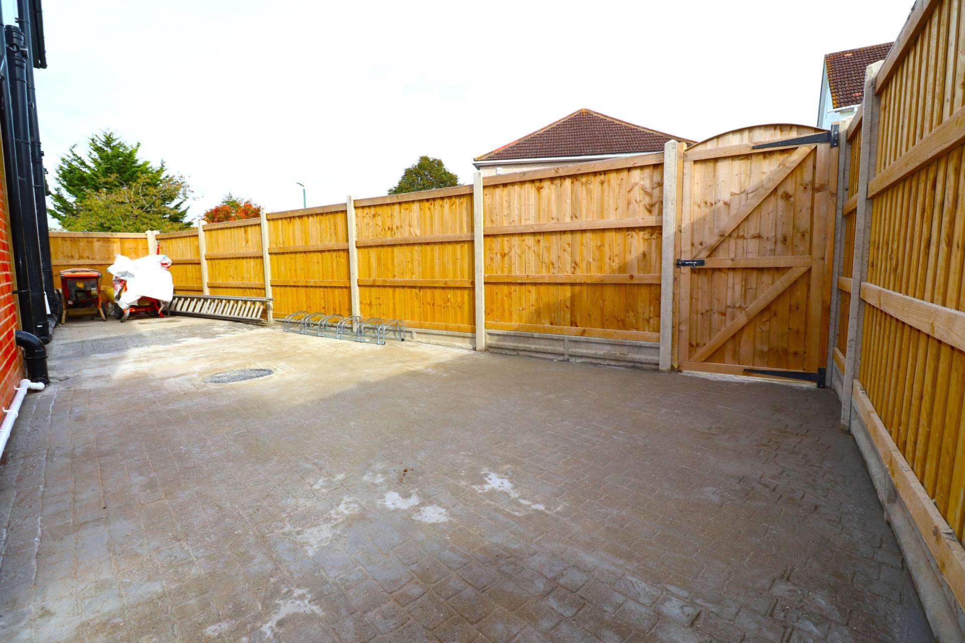 Berkeley Crescent, Dartford, Image 14