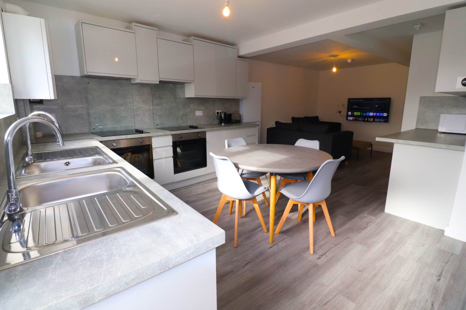 Berkeley Crescent, Dartford, Image 8