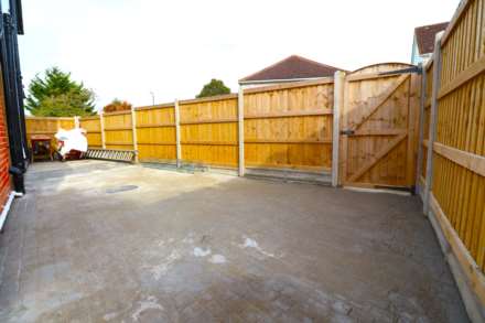 Berkeley Crescent, Dartford, Image 14