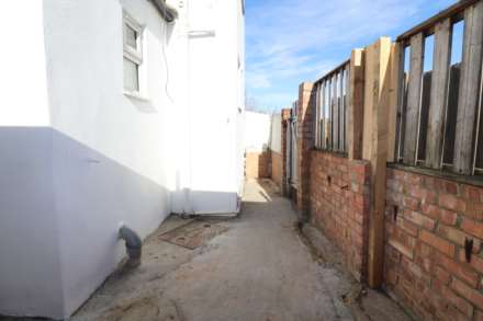 Factory Road, Gravesend, Image 21
