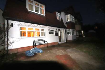 Lingfield Avenue, Dartford, Image 17