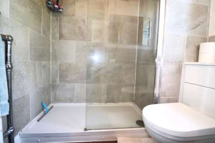 Redding Close, Dartford, Image 11