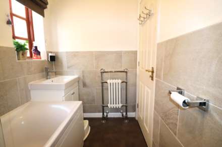 Redding Close, Dartford, Image 17