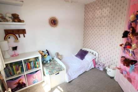 Redding Close, Dartford, Image 18