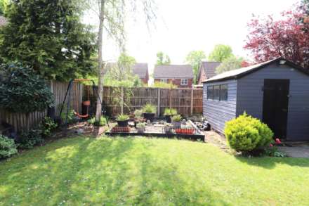 Redding Close, Dartford, Image 24