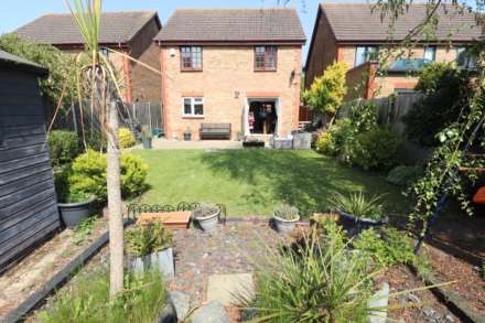 Redding Close, Dartford, Image 25