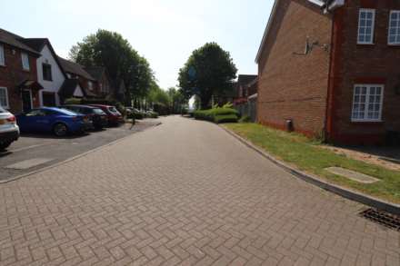 Redding Close, Dartford, Image 27