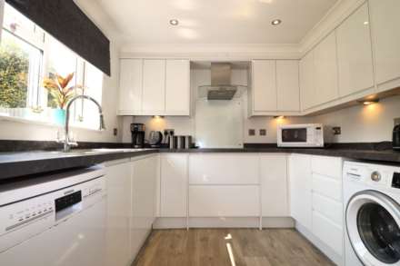 Redding Close, Dartford, Image 4