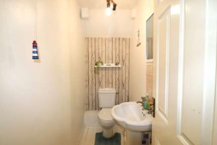 Redding Close, Dartford, Image 7