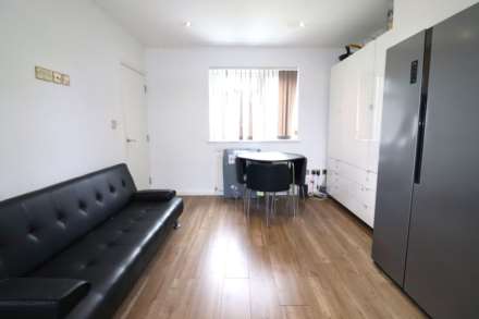 Ridge Way, Dartford, Image 8