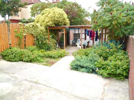 Essex Road, Dartford, Image 6