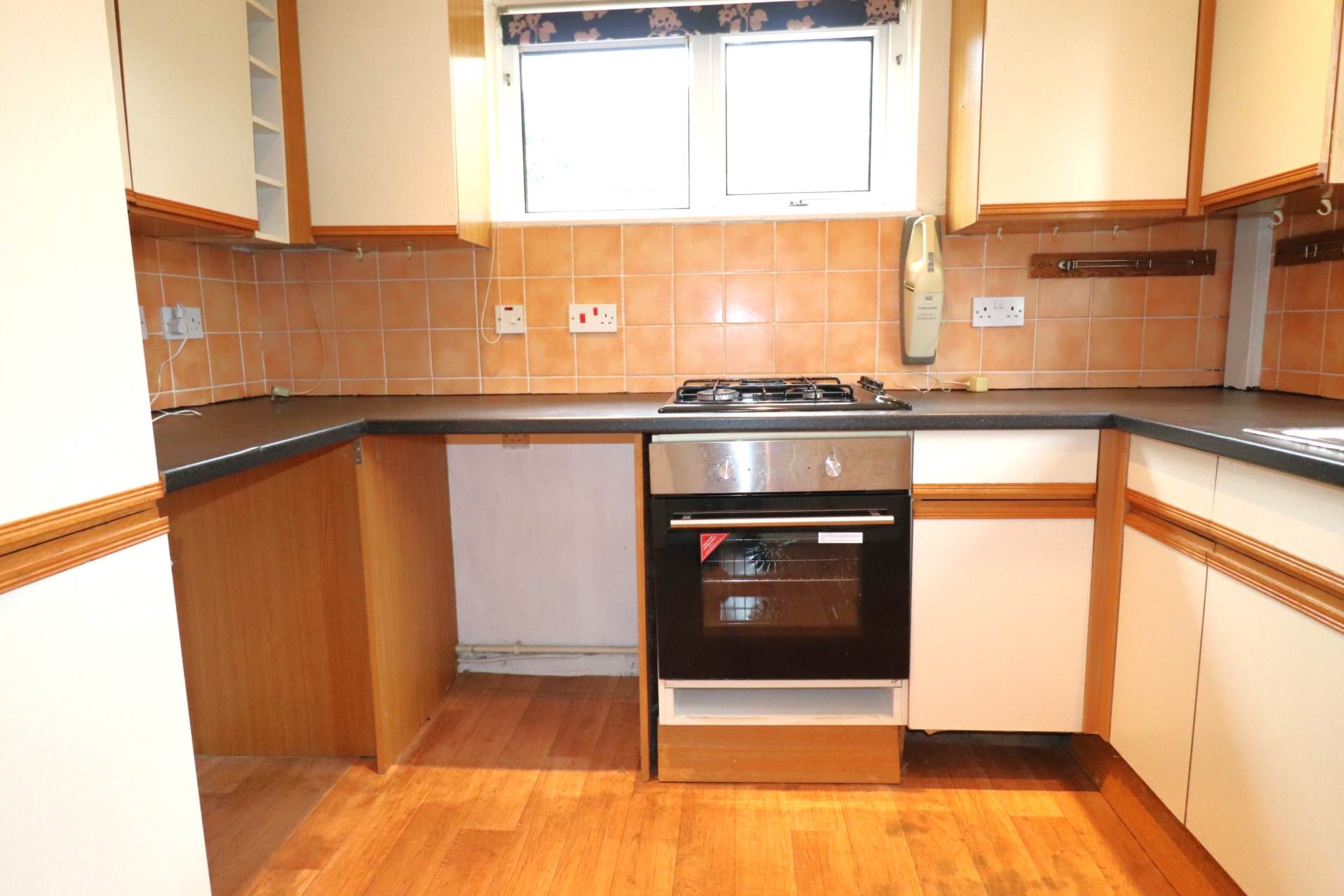 Mungo Park Road, Gravesend, Image 6