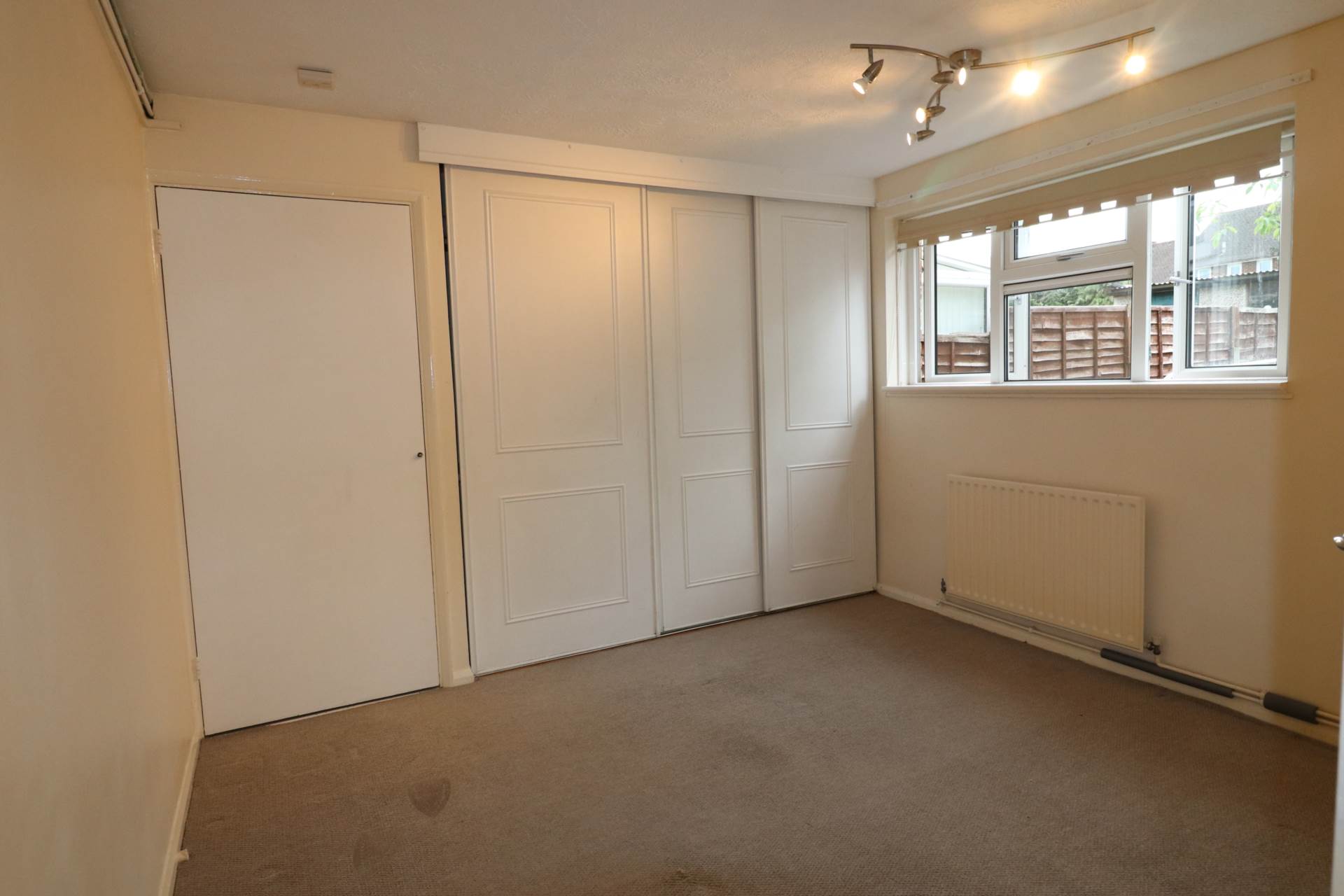 Mungo Park Road, Gravesend, Image 9