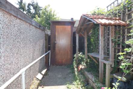 Mungo Park Road, Gravesend, Image 17
