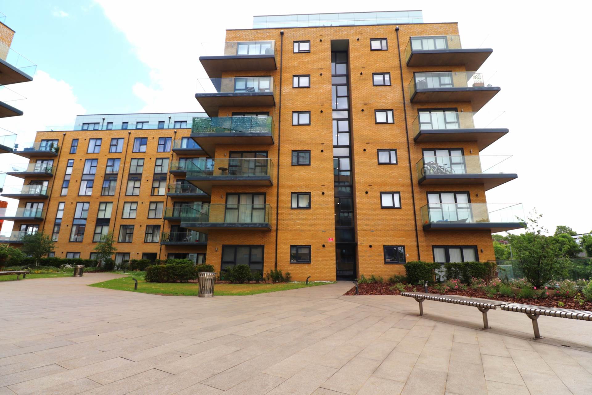 Mill Pond Road, Dartford, Image 1