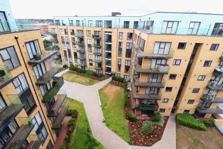 Mill Pond Road, Dartford, Image 20