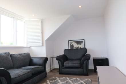 Poplar Road, Rochester, Image 4