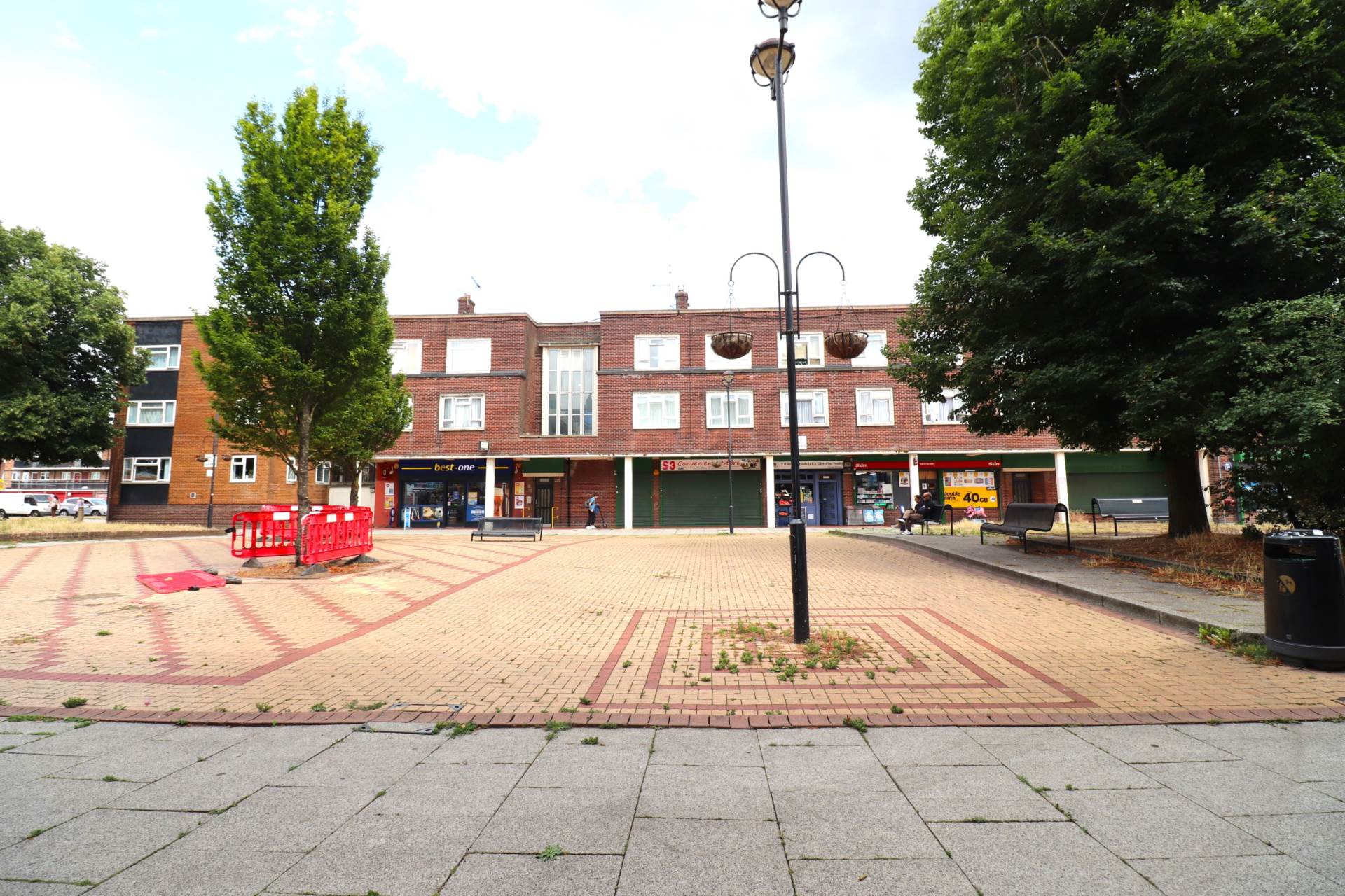 Temple Hill Square, Dartford, Image 14