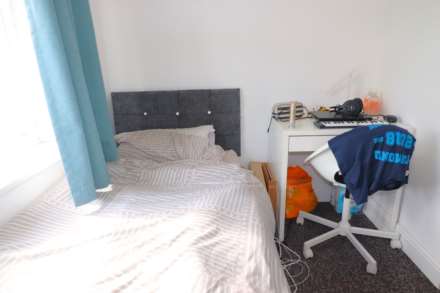 Watling Street, Dartford, Image 11