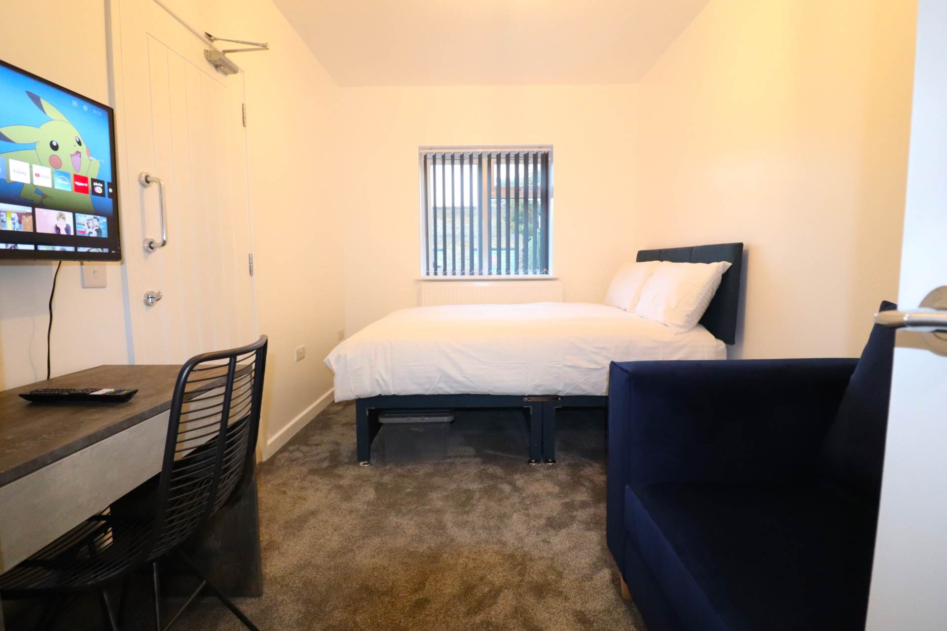 Waid Close, Dartford, Image 1