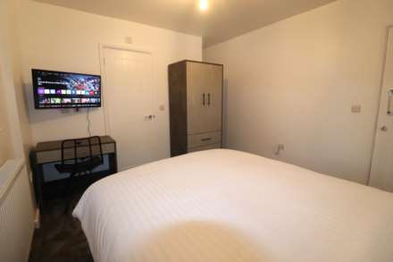 Waid Close, Dartford, Image 2