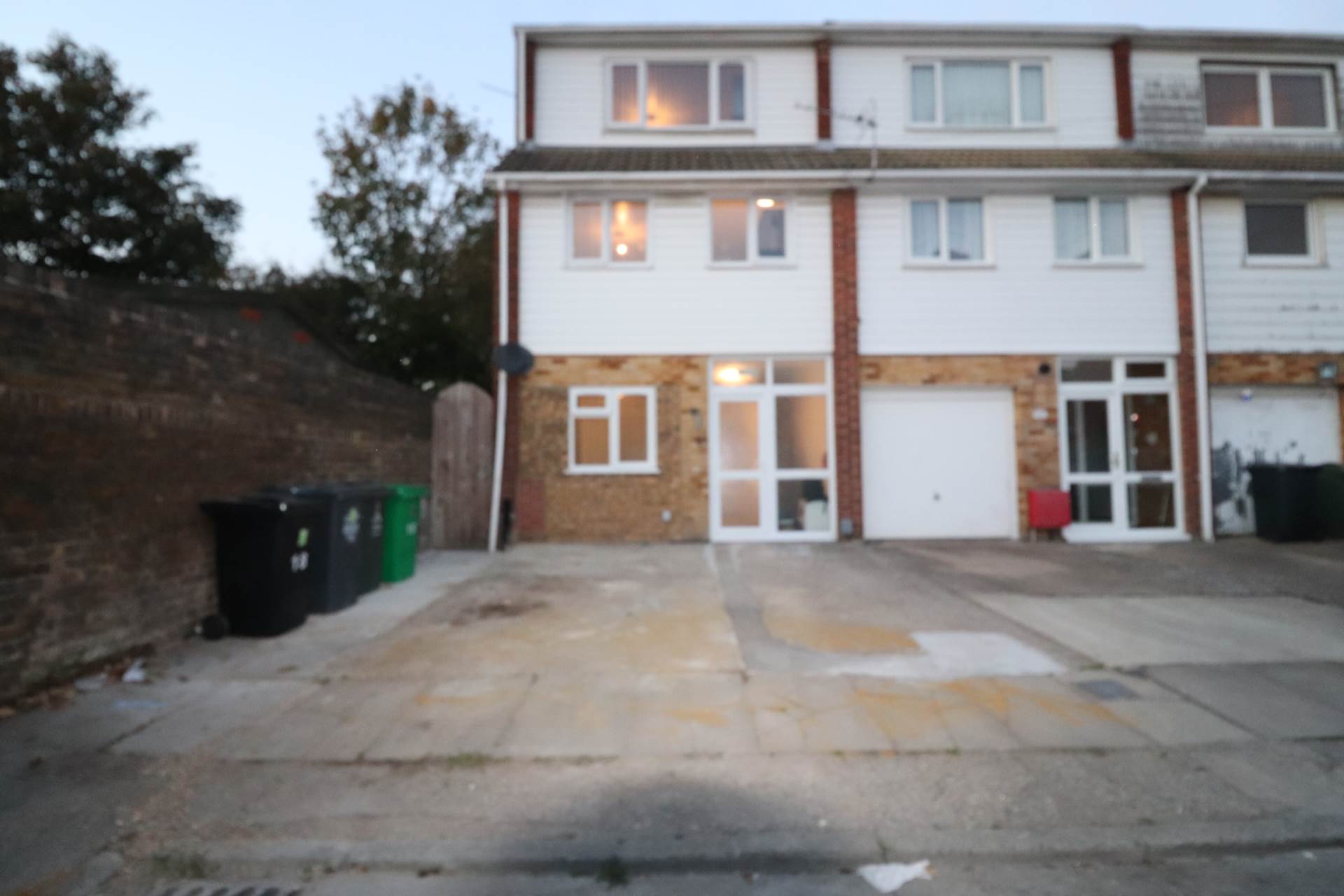 Waid Close, Dartford, Image 16