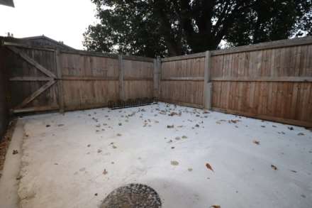 Waid Close, Dartford, Image 14