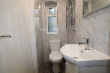 Waid Close, Dartford, Image 6