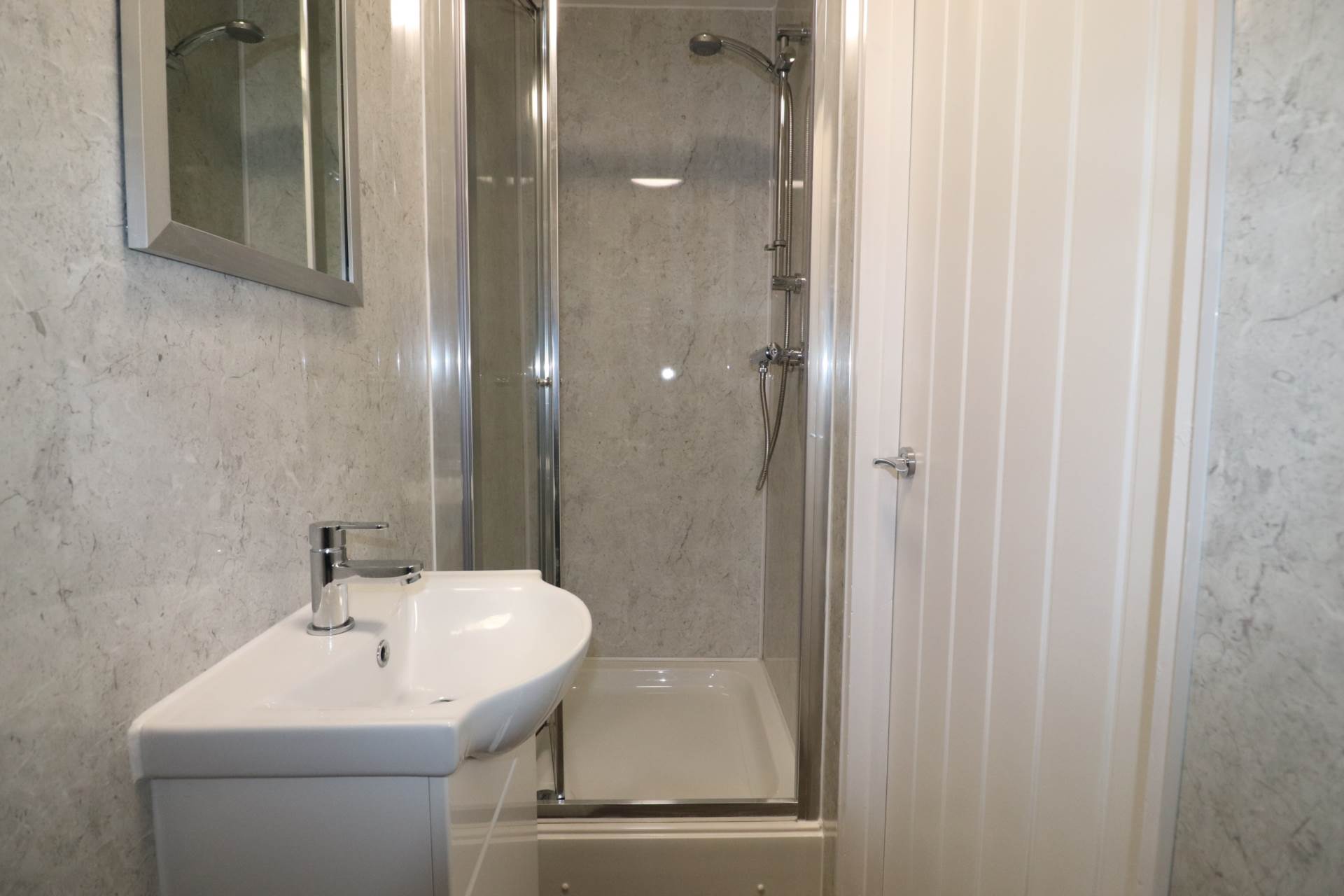 Waid Close, Dartford, Image 6
