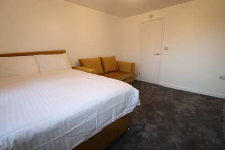 Waid Close, Dartford, Image 3