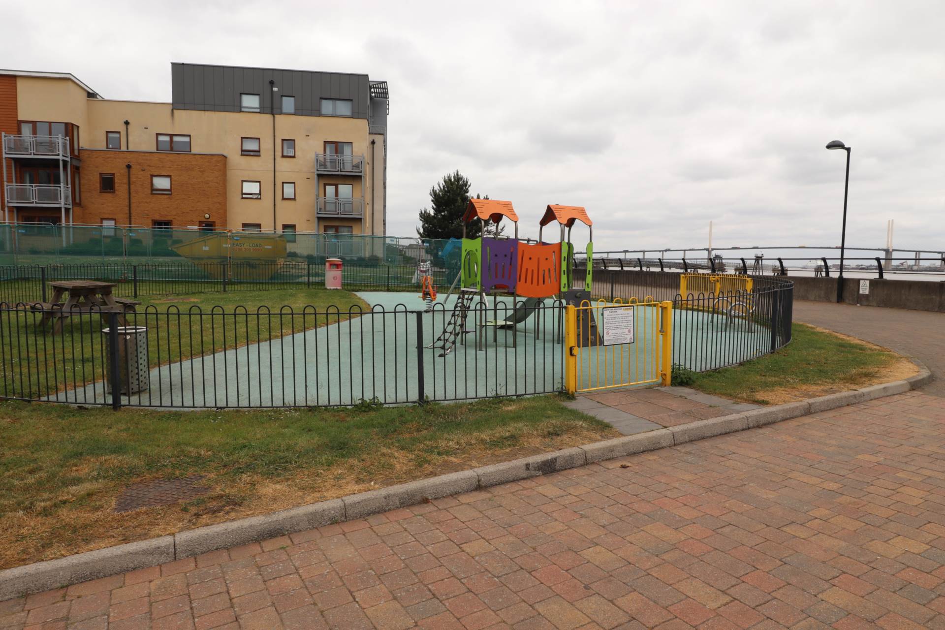 Northstar Boulevard, Greenhithe, Image 3