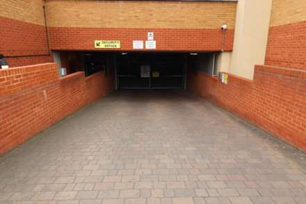 Northstar Boulevard, Greenhithe, Image 2