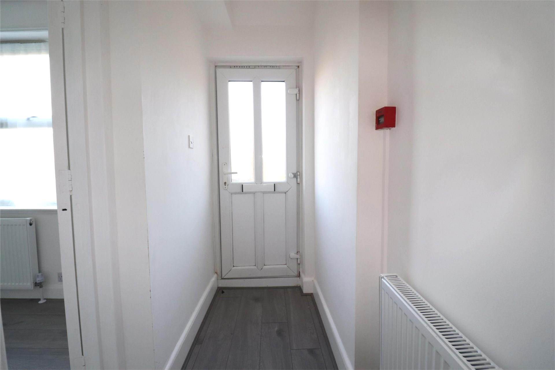 London Road, Greenhithe, Image 9