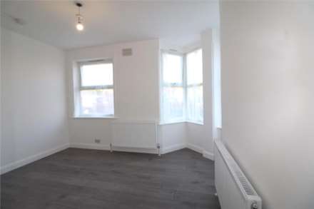 London Road, Greenhithe, Image 6